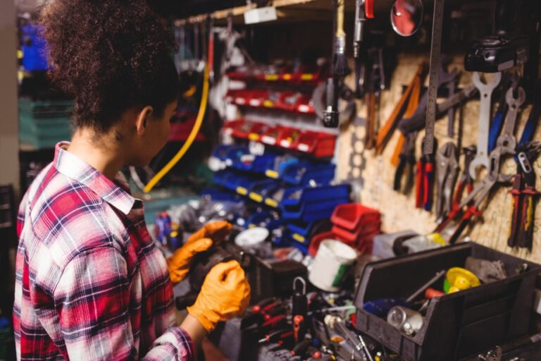 Best Electromechanical Works Contracting by Foxhands